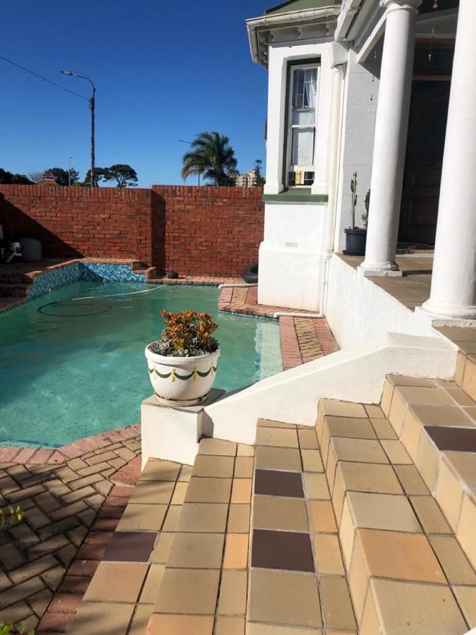 Sunny Private On The Porch Quarto em Acomodações Particulares Port Elizabeth